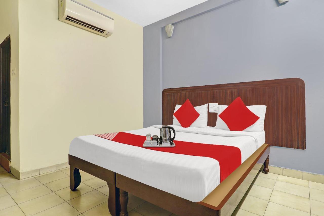 Hotel O Hrr Hotels Near Paradise Circle Secunderabad Bagian luar foto