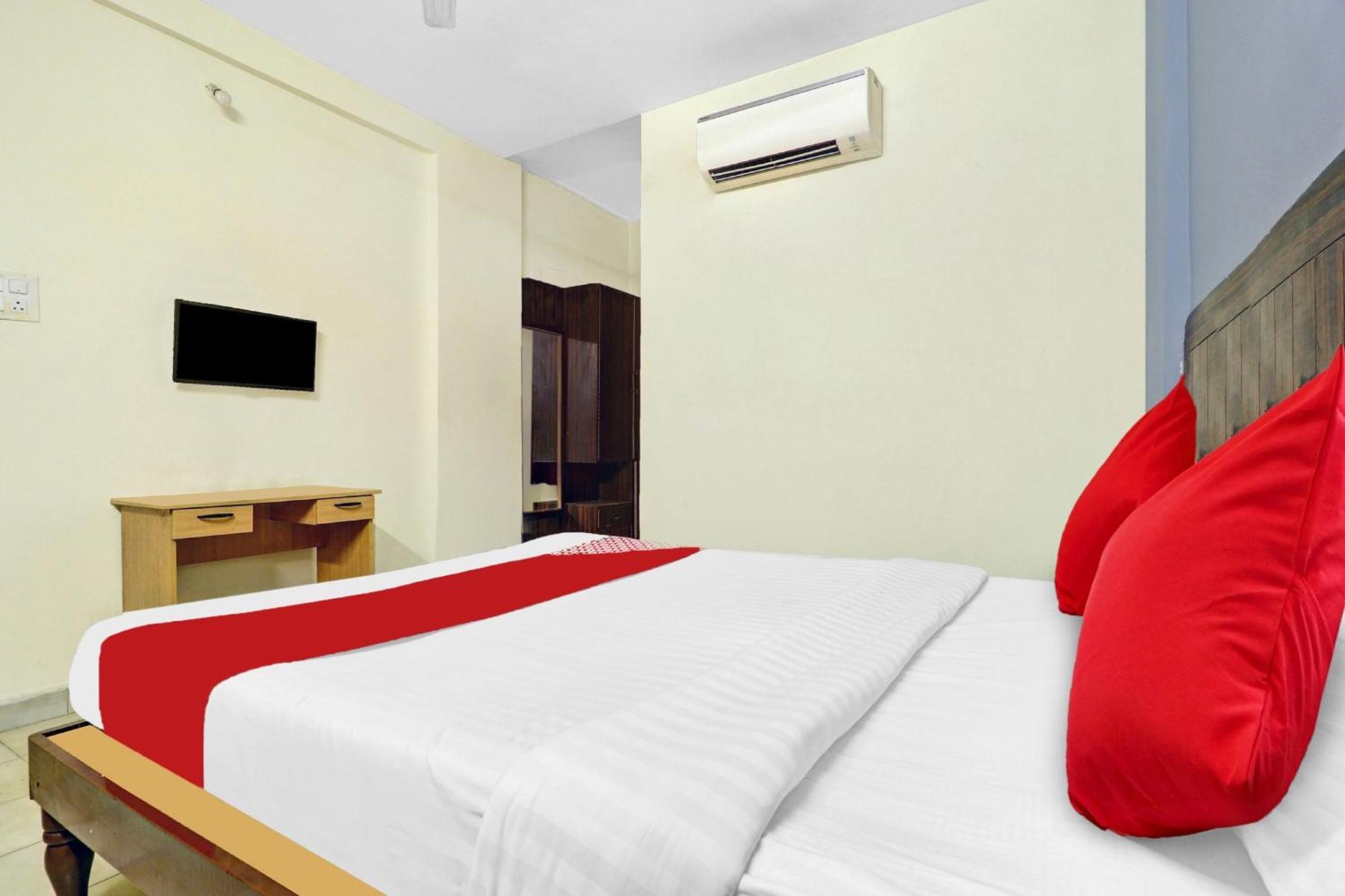 Hotel O Hrr Hotels Near Paradise Circle Secunderabad Bagian luar foto